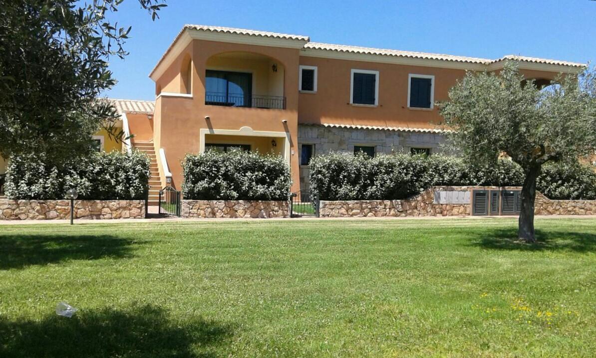Residence Edilmare San Teodoro Eksteriør billede